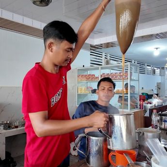 Warung Kopi di Aceh Tamiang Mulai Berjualan Pascabanjir: Alhamdulillah Ramai Pembeli
