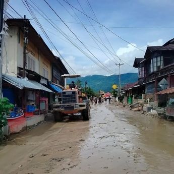BPBD Catat Pengungsi Dampak Banjir Bandang di Maninjau Agam Capai 428 Orang