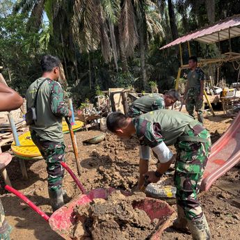 Jelang Semester Baru, Pembersihan Sekolah di Pidie Jaya hingga Aceh Tamiang Dikebut