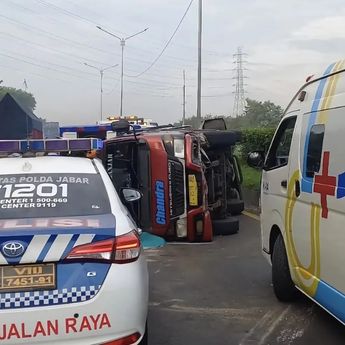Kecelakaan Tunggal di Tol Padaleunyi KM 152, 1 Orang Tewas