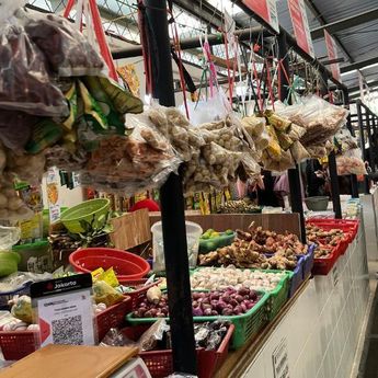 Pramono Ungkap Manfaat Digitalisasi Pasar: Transaksi Nontunai Bikin Pasar Aman dari Copet