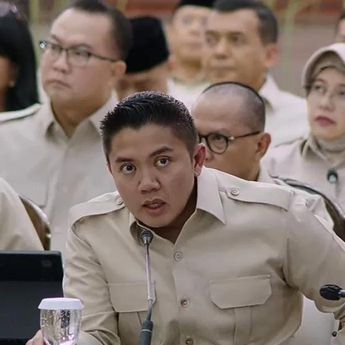 Seskab Buka Retret di Hambalang Dengan Penayangan Video Pembangunan Jembatan