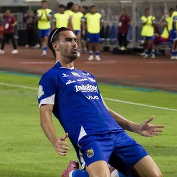 Andrew Jung Dipastikan Absen, Persib Hadapi Persija Tanpa Penyerang Andalan