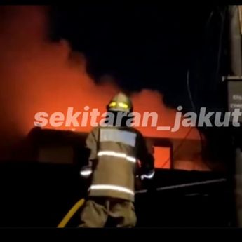 Kebakaran Hantam Rumah Asrama Yon Air Semper Barat