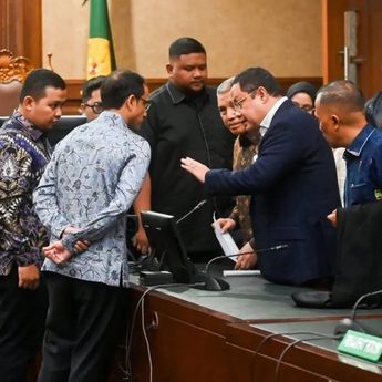 Hakim Perintahkan Jaksa Serahkan Audit BPKP Kepada Nadiem Sebelum Pembuktian