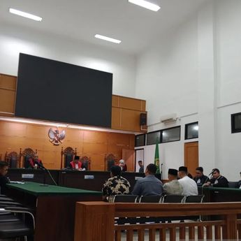 Kasus Pagar Laut Tangerang, Kades Kohod dan 3 Terdakwa Divonis 3,5 Tahun Penjara