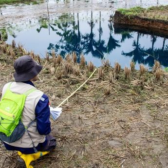 Cek Fakta: Air Sinkhole di Sumbar Punya pH 8,4 dan Menyehatkan