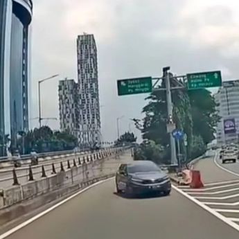 Nasib Pengemudi Mobil yang Lawan Arus di Exit Tol Pancoran Jaksel