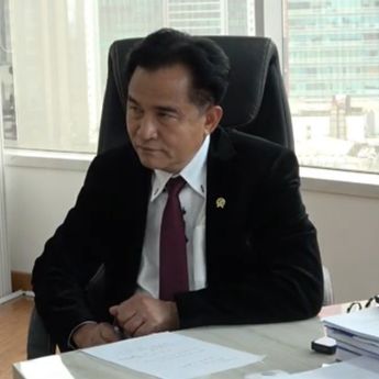 Yusril Tegaskan RUU Penanggulangan Disinformasi Jadi Strategi Lindungi Kepentingan Nasional