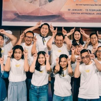 Musikal Perahu Kertas, Hadirkan Kisah Keberanian dari Banyak Mimpi