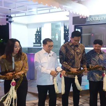 Menbud Fadli Zon Resmikan Penataan Lanskap Candi Plaosan di Klaten