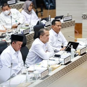 Mentrans Targetkan Penuntasan Status Hukum Ribuan Lahan Transmigran