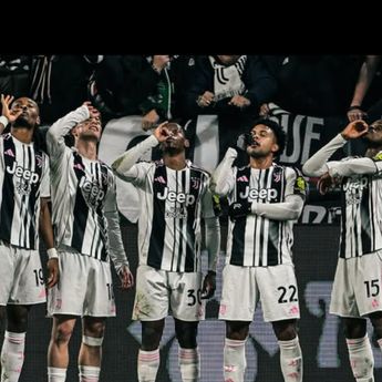 Juventus Gulung Napoli Skor 3-0