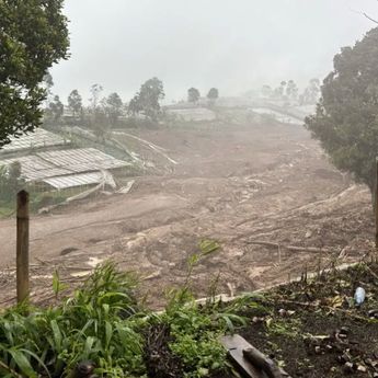 Cuaca Buruk, Tim SAR Hentikan Sementara Pencarian Korban Longsor Cisarua