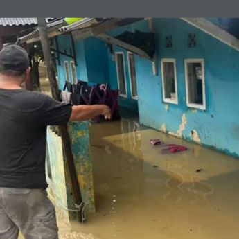Lansia Tewas Tenggelam dalam Musibah Banjir Karawang