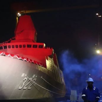 Danantara Wajibkan BUMN Pelayaran Bangun Kapal di PT PAL Indonesia