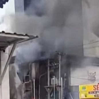 Millenium Plaza Medan Kebakaran, Api Muncul dari Samping Bangunan