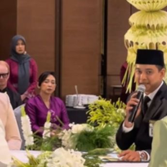 Keren! Penghulu ini Pimpin Akad Nikah Pakai 3 Bahasa: Jerman, Inggris, dan Indonesia
