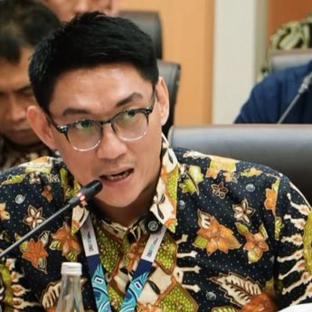 Ifan Seventeen Hadiri RDP Panja DPR, Dorong Penguatan Ekosistem Film Nasional