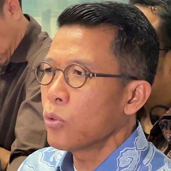 Dirumorkan jadi Ketua OJK, Ini Kata Misbakhun