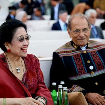 Megawati Duduk Berdampingan dengan Presiden Timor Leste Jos&eacute; Ramos Horta