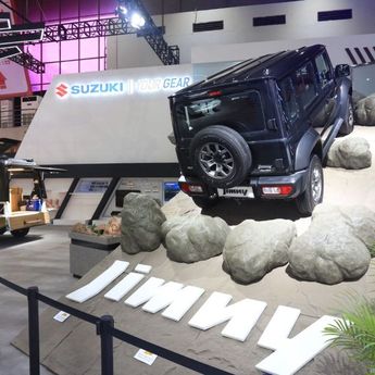 Booth Suzuki Jadi Magnet Pengunjung IIMS 2026, Hadirkan e VITARA hingga Pengalaman Mobilitas Interaktif