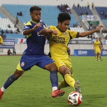 Arema FC Taklukkan Semen Padang: 3-0