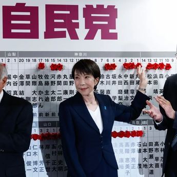 PM Jepang Sanae Takaichi Bersama Kabinet Resmi Mundur