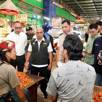 Pasokan dan Distribusi Diperkuat, Harga Cabai di Pasar Induk Kramat Jati Mulai Turun