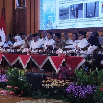 Mendikdasmen Pastikan Anggaran Pendidikan 2026 Naik, Tidak Terdampak Program MBG