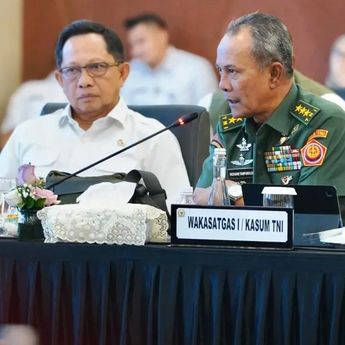 Kasum Tegaskan Peran Berkelanjutan TNI di Penanganan Bencana Sumatra