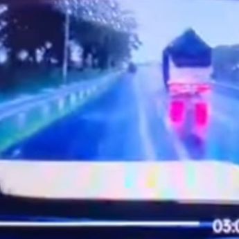 Insiden VinFast VF3 di Jalan Tol, Komponen Swing Arm Patah Usai Hantam Lubang