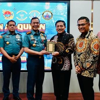 Yayasan Muslim Sinar Mas Wakafkan 1.000 Alquran untuk Pulau Terluar Melalui Muhammadiyah dan TNI AL