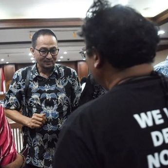 Semuel Abrijani Dituntut 7 Tahun Penjara