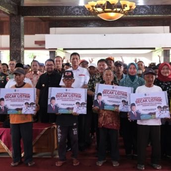 7 Tahun Idap Rabun dan Nyeri Sendi, Becak Listrik Bawa Mimpi Baru bagi Pembecak Lansia Nganjuk