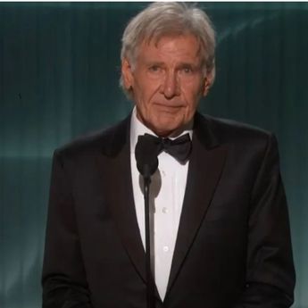 Harrison Ford Raih Penghargaan "Lifetime Achievement" Actor Awards