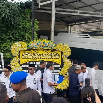 Pramono hingga Panglima TNI Melayat ke Rumah Duka Try Sutrisno