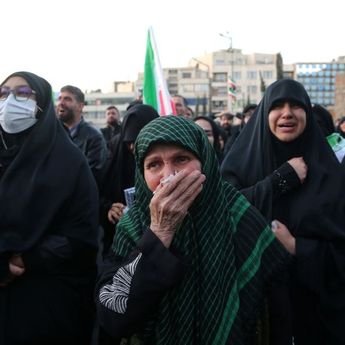 Istri Ali Khamenei, Mansoureh Khojasteh Meninggal Dunia di Tengah Eskalasi Konflik Iran&ndash;AS