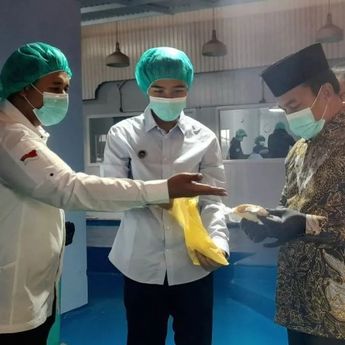Mendukbangga Apresiasi Pemberdayaan UMKM di SPPG Cipanas Sindangjaya 5