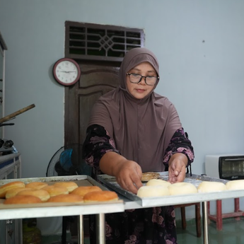 MBG Menu Ramadan Jadi Berkah Melimpah untuk Produsen Roti Rumahan di Mesuji Sumsel