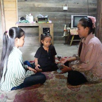 Penyadap Karet di OKI Ini Rasakan Manfaat MBG: Anak Makan Teratur dan Rajin Sekolah