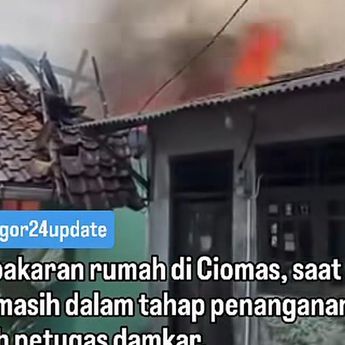 Siang-siang Rumah di Ciomas Bogor Kebakaran