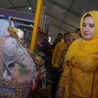 Bupati Pekalongan Fadia Arafiq Ditetapkan Jadi Tersangka 