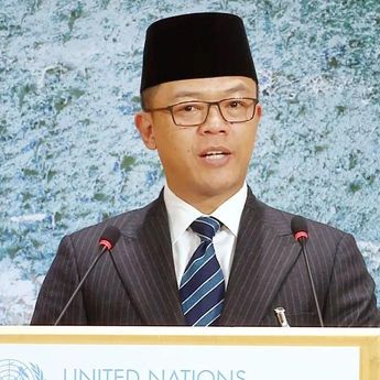 Sugiono Telepon Menlu UEA Bahas Eskalasi Konflik Timur Tengah