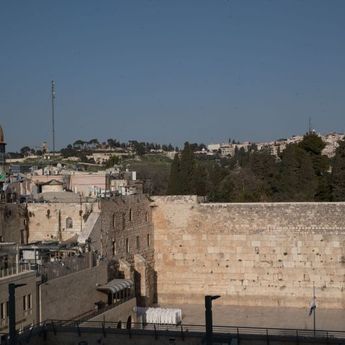 8 Menlu di Seluruh Dunia Kecam Keras Pembatasan Ibadah oleh Israel di Yerusalem