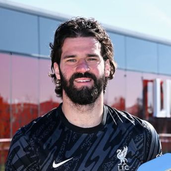 Liverpool Dipastikan Tanpa Alisson di leg Pertama lawan Galatasaray