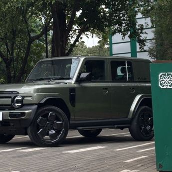 Test Drive iCAR V23 di SCBD Park: Rasakan DNA "Born to Play" Mobil Listrik Futuristik