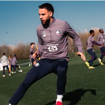 Lille takluk 0-1 dari Aston Villa, Calvin Verdonk Tak Diturunkan