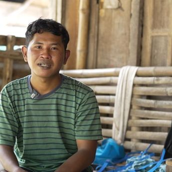 Bisa Beli Motor Berkat Dapur MBG, Penyandang Disabilitas Ini Berdoa Kelak Bisa Ketemu Prabowo