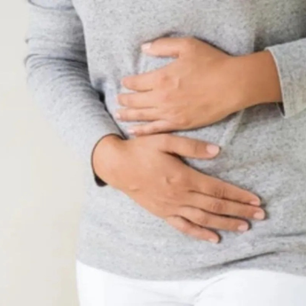 Dokter Bagikan Cara Mengurangi Perut Kembung Setelah Makan Berat